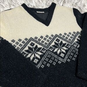 VINTAGE Basic Equipment Fair Isle Faux Sherpa V Neck Pullover Cream Black S/M